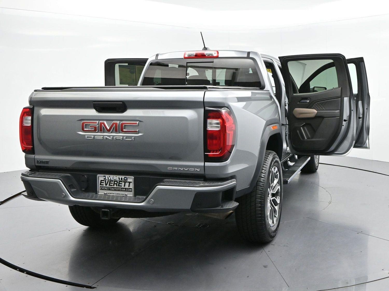 Used 2023 Sterling Metallic GMC Denali image 44