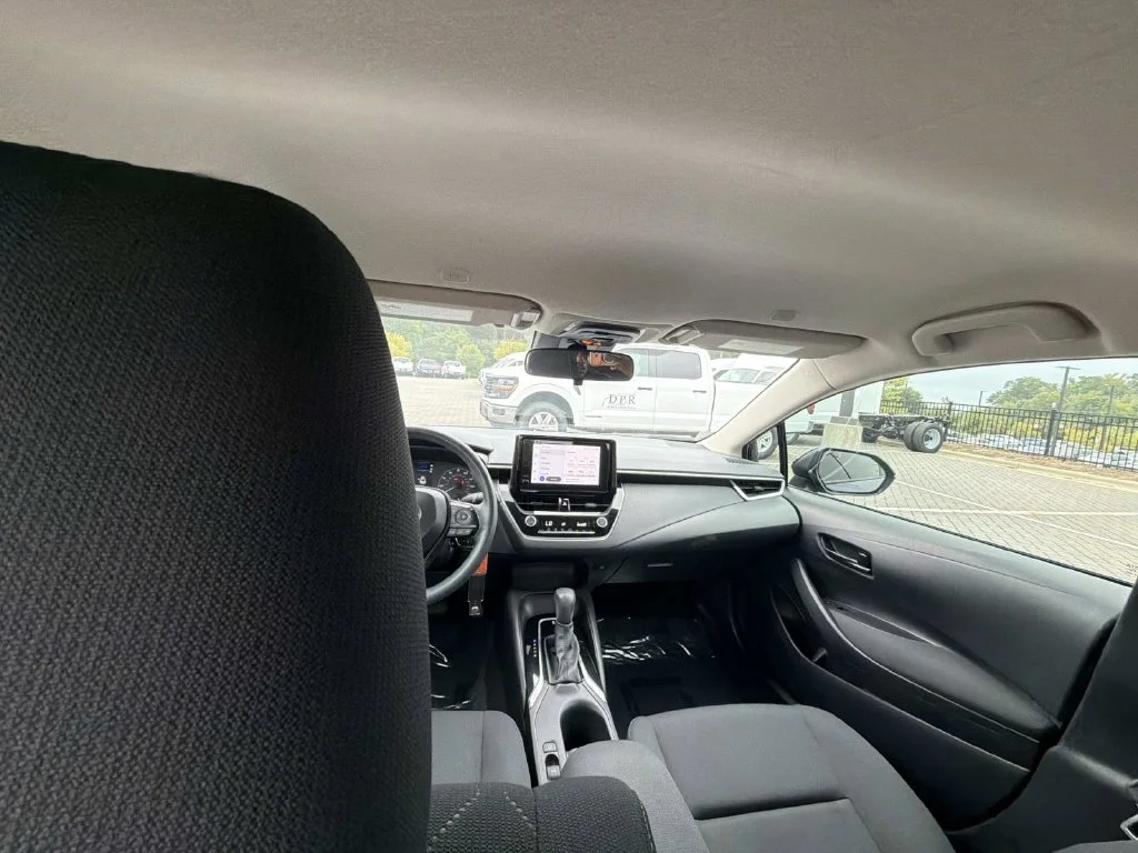 Used 2024  Toyota LE image 12