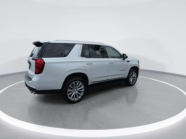 Used 2024 White GMC Denali image 8