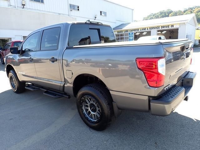 Used 2024 Gray Nissan SV image 3