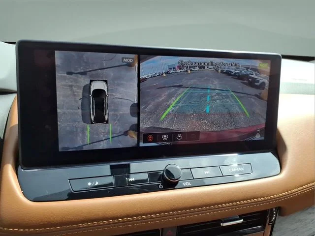 Used 2026 Red Nissan Platinum image 23