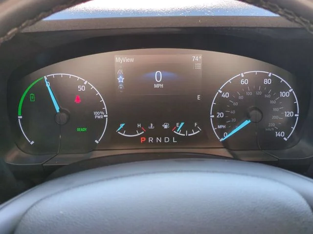 Used 2023 Gray Ford XLT image 18