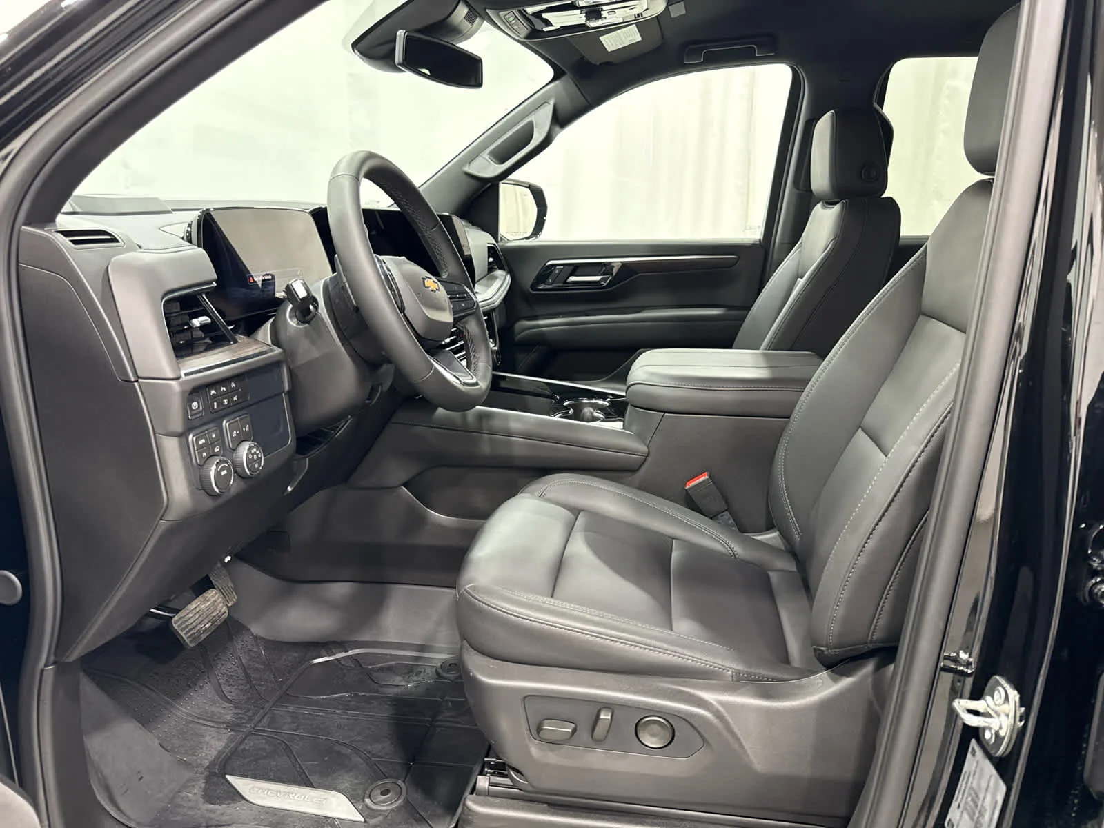 Used 2026 Black Chevrolet LT image 11