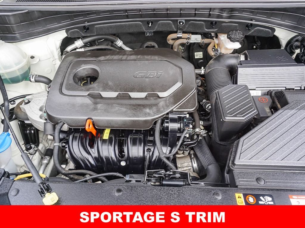 Used 2021 White Kia S image 25