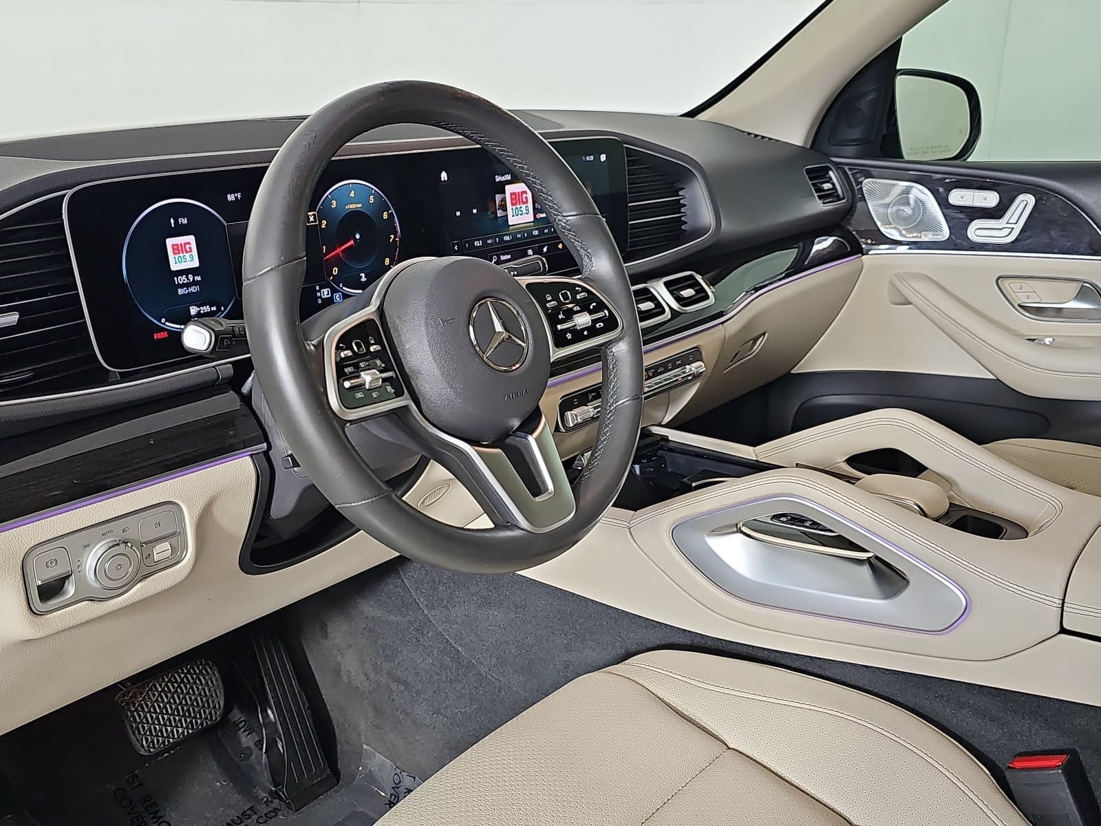 Used 2020 Silver Mercedes-Benz GLE 350 image 16