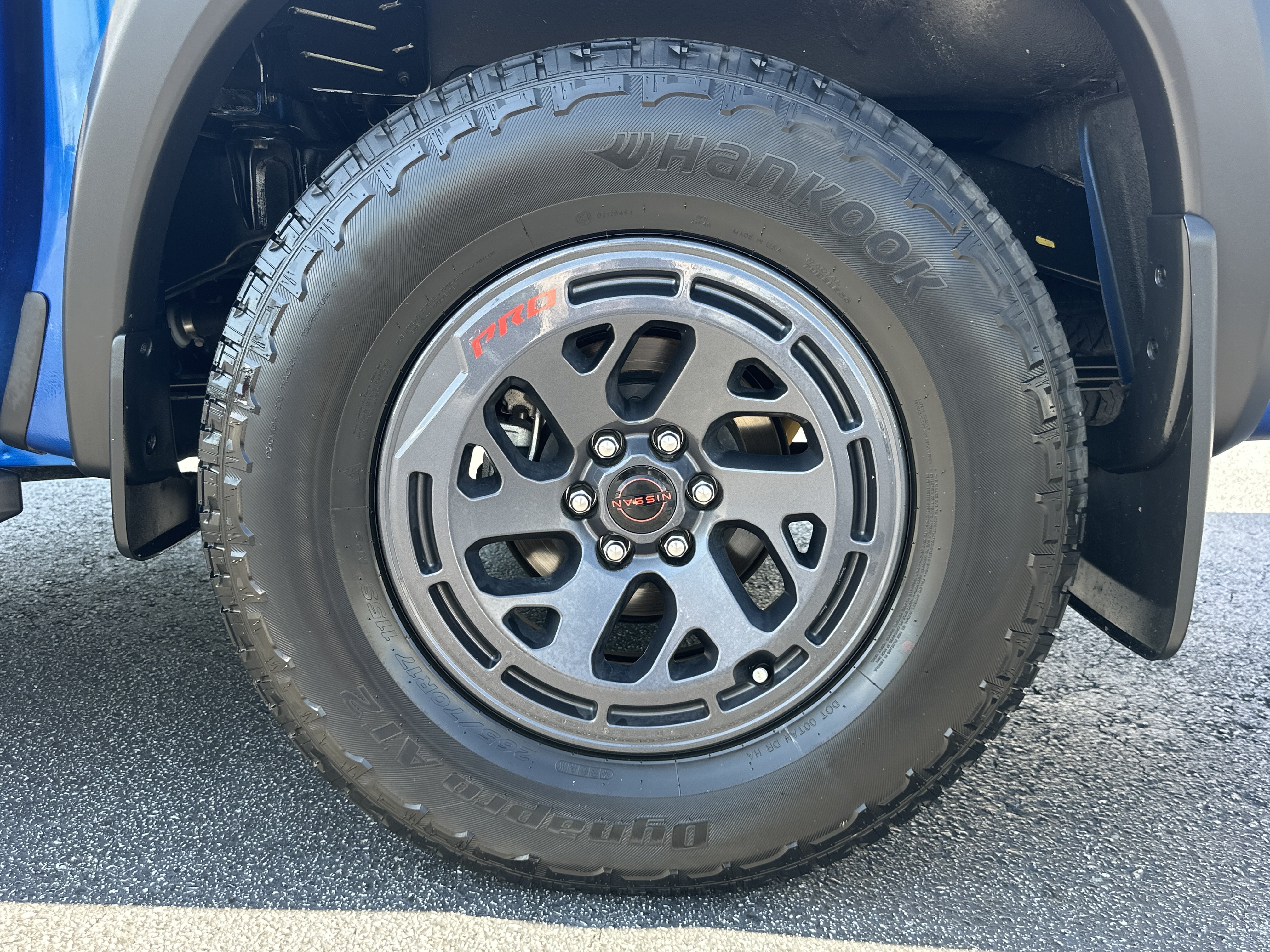 Used 2025 Bluestone Pearl Nissan PRO-X image 20