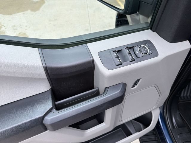 Used 2018  Ford XL image 15