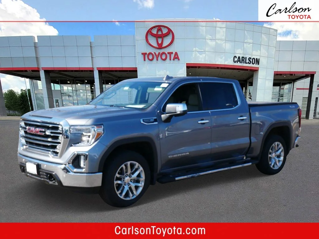 2019 GMC Sierra 4WD Crew Cab Short Box SLT's photo