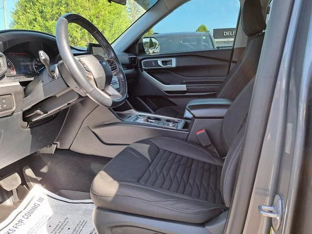 Used 2021 Gray Ford XLT image 22