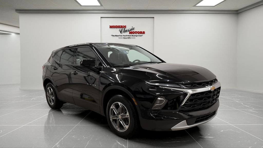 2023 Chevrolet Blazer 2.0T 2LT AWD's photo