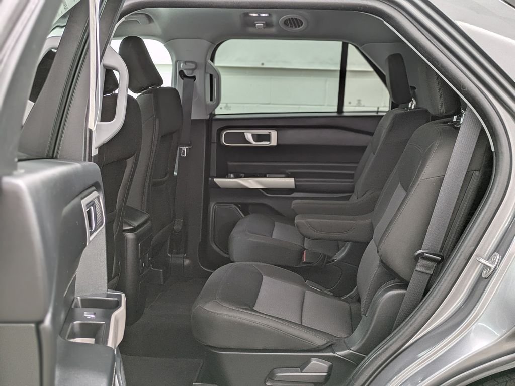 Used 2023 Gray Ford XLT image 12