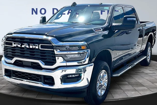 2026 Ram 2500 Big Horn Crew Cab 4x4 6'4" Box