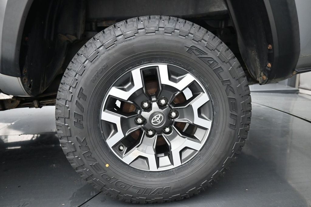Used 2019 Silver Toyota TRD Off-Road image 15