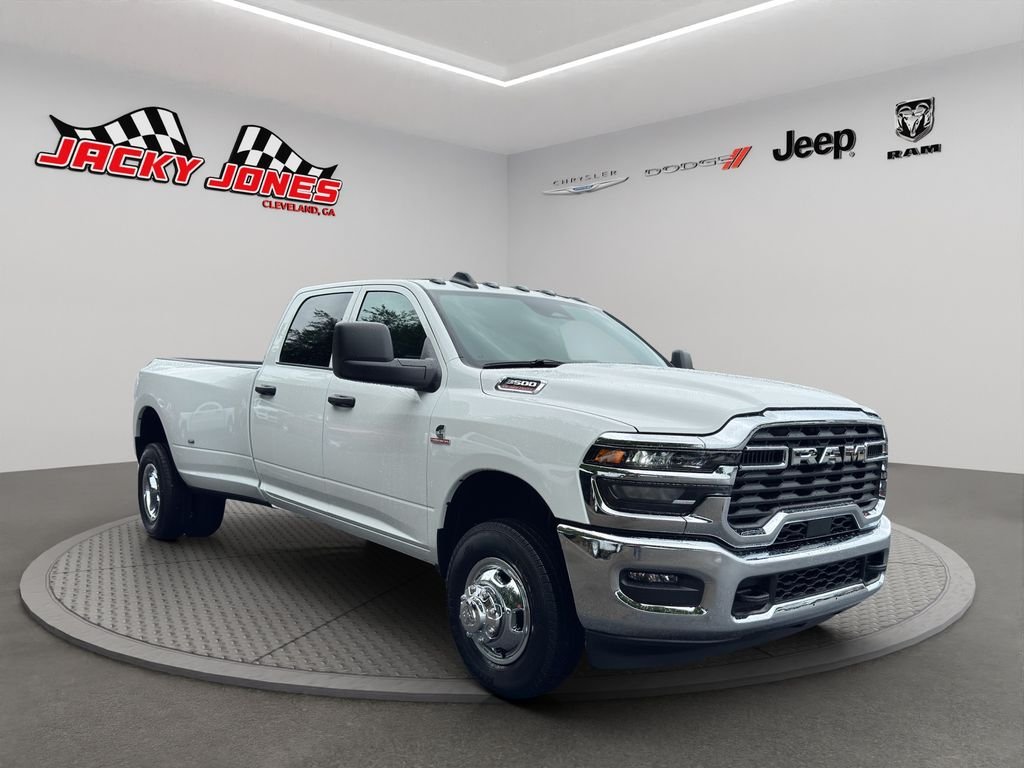 New 2026 Bright White Clear-Coat Exterior Paint RAM Tradesman image 13