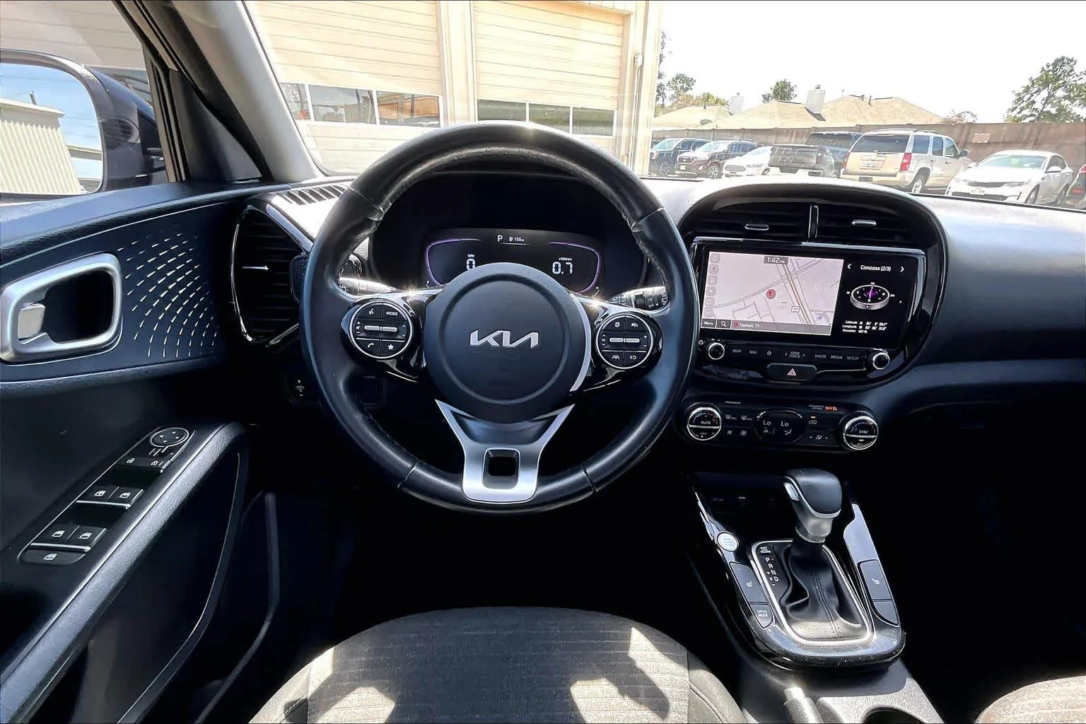 Used 2023 Fusion Black Kia EX image 6