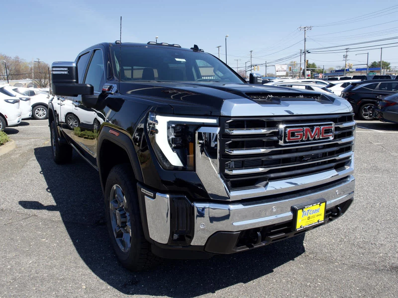 New 2026 Onyx Black GMC SLT image 3