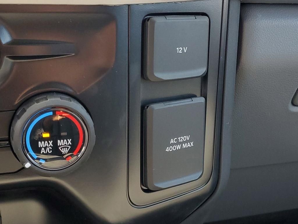 New 2026 Oxford White Ford F-550® XL image 23