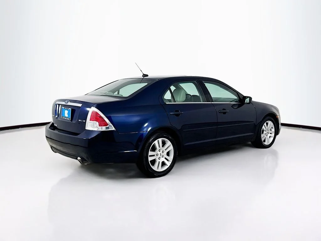 Used 2009 Blue Ford SEL image 7