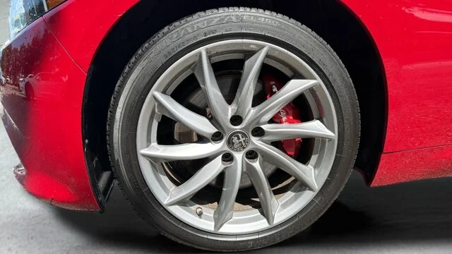 Used 2024 Alfa Rosso Alfa Romeo Ti image 32