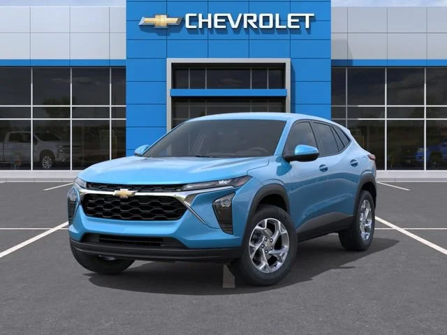 2026 Chevrolet Trax LS - Photo 6