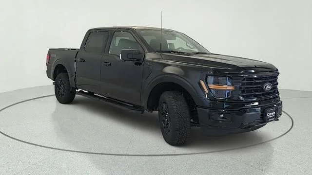 New 2026 Agate Black Metallic Ford XLT image 32