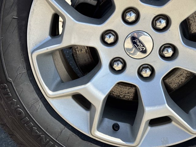 Used 2023 Silver Ford XLT image 26