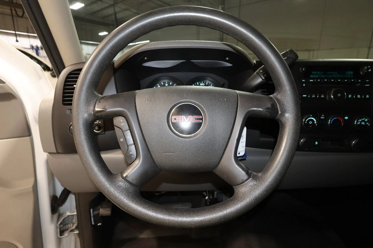 Used 2010 SUMMIT WHITE GMC Work Truck image 8