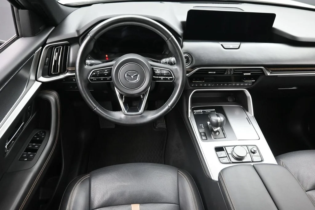Used 2025 White Mazda 3.3 Turbo Premium Plus image 15