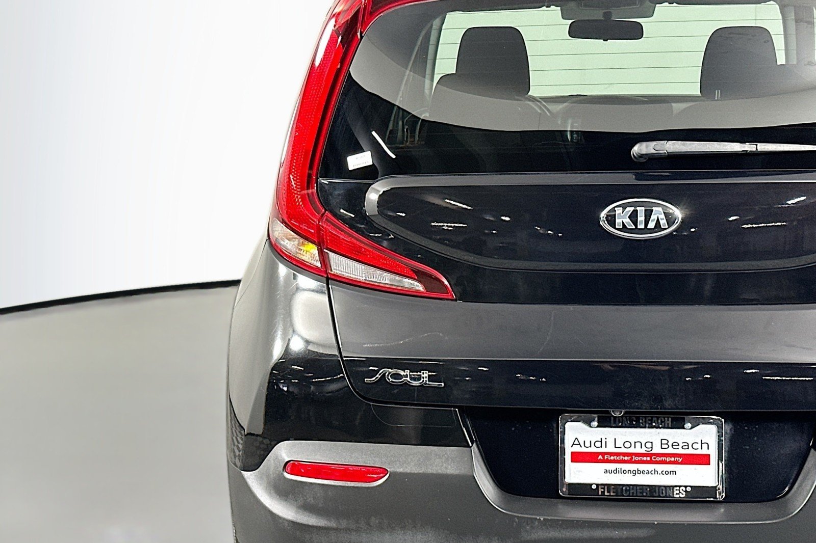 Used 2020 Cherry Black Kia LX image 17