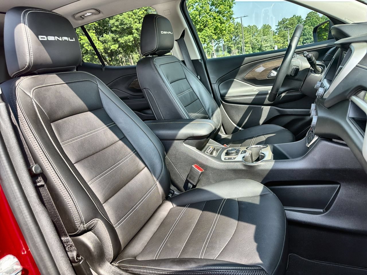 Used 2024 Volcanic Red Tintcoat GMC Denali image 23