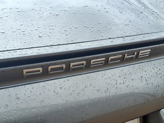Used 2007  Porsche Y image 23