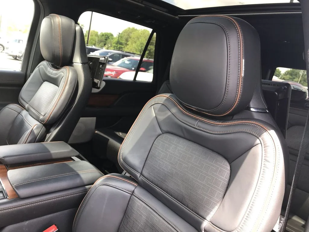 Used 2022 White Lincoln Black Label image 11