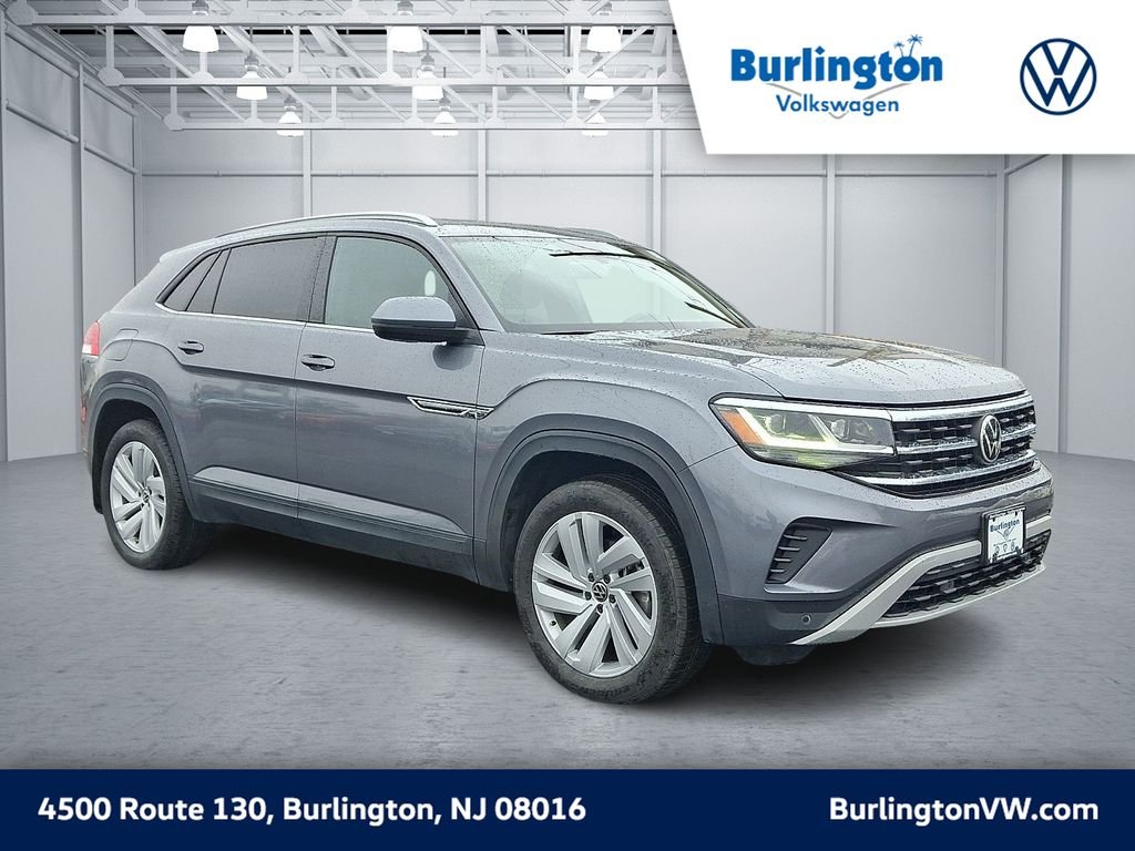 2022 Volkswagen Atlas Cross Sport SE w/Tech