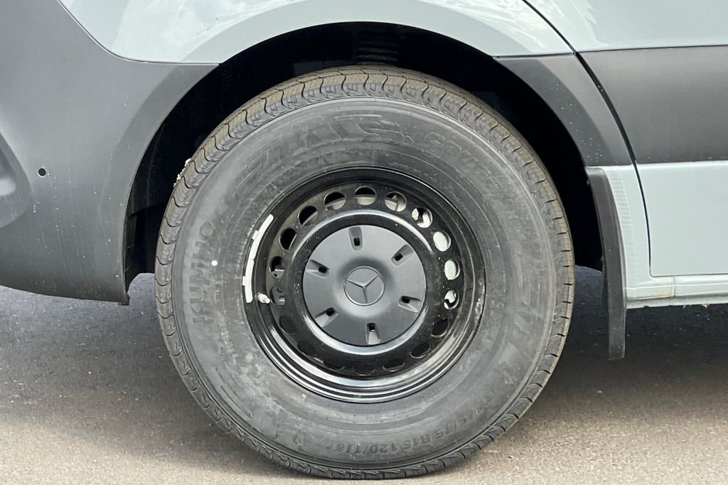 Used 2024 Silver Mercedes-Benz Cargo 170 WB image 24