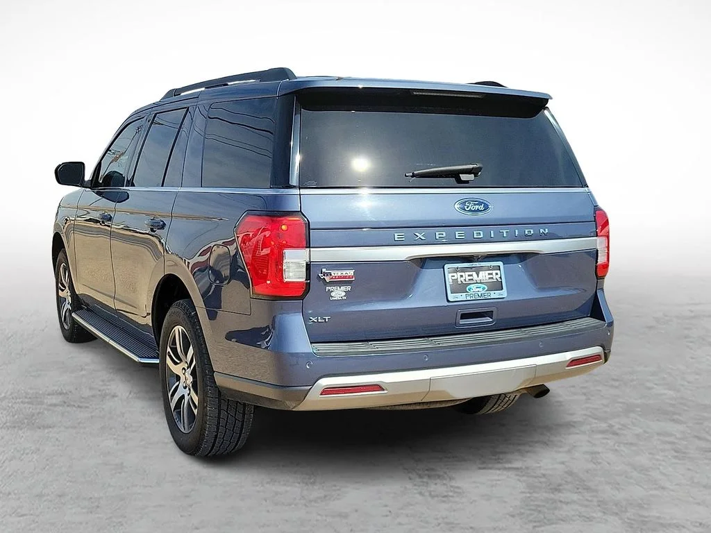 Used 2022 Blue Ford XLT image 8