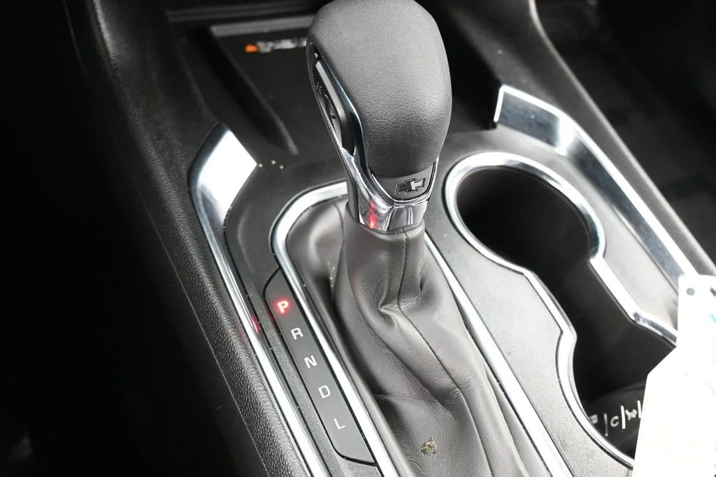 Used 2023 Sterling Gray Metallic Chevrolet LT image 21