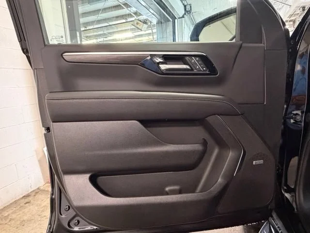 2026 Chevrolet Tahoe Premier - Photo 10
