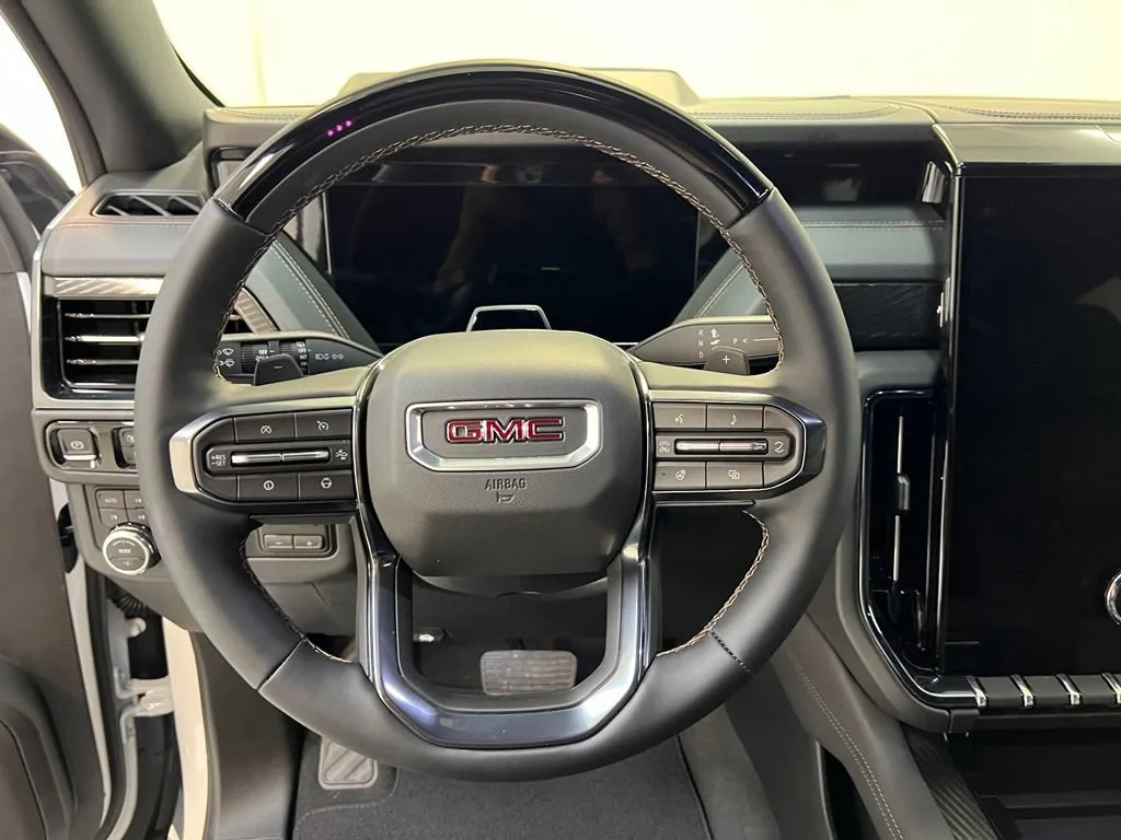 2026 GMC Yukon XL AT4 - Photo 18