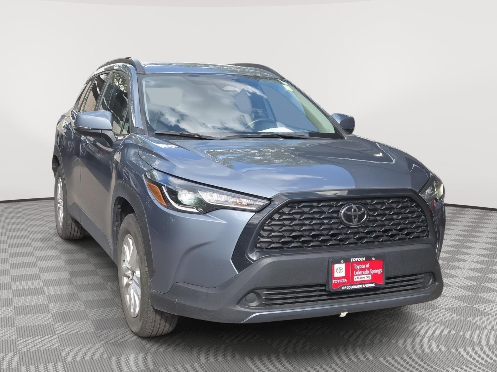 2023 Toyota Corolla Cross LE AWD's photo