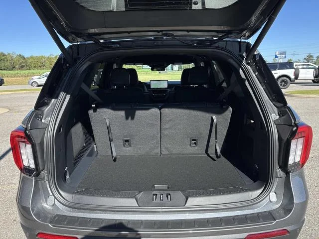 New 2027 Carbonized Gray Metallic Ford ST-Line image 18