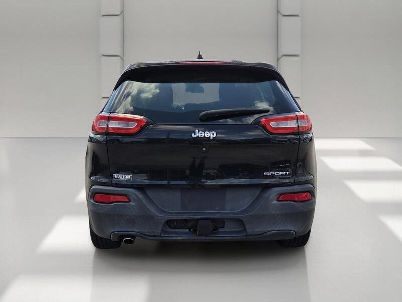 Used 2014 Brilliant Black Crystal Pearlc JEEP FWD 4DR SPORT image 4