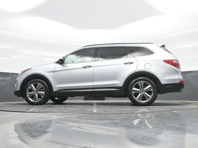 Used 2016 Silver Hyundai Limited image 20