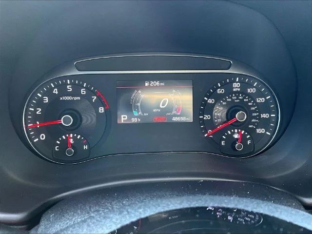 Used 2022 Black Kia Turbo image 15