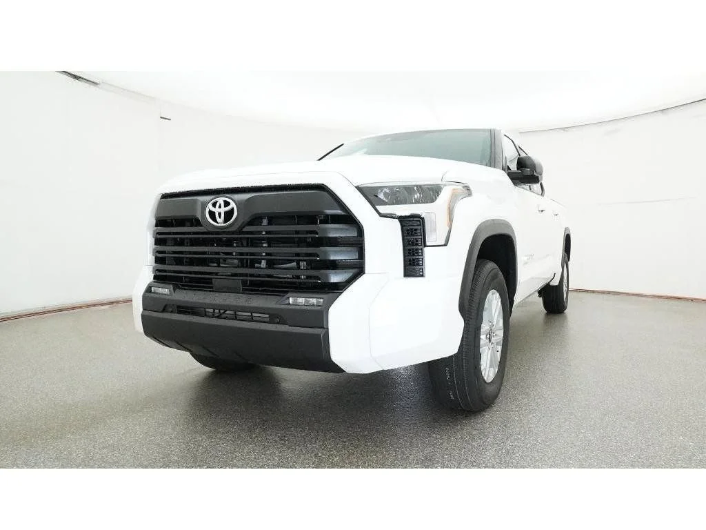New 2026 Ice Cap Toyota SR5 image 39