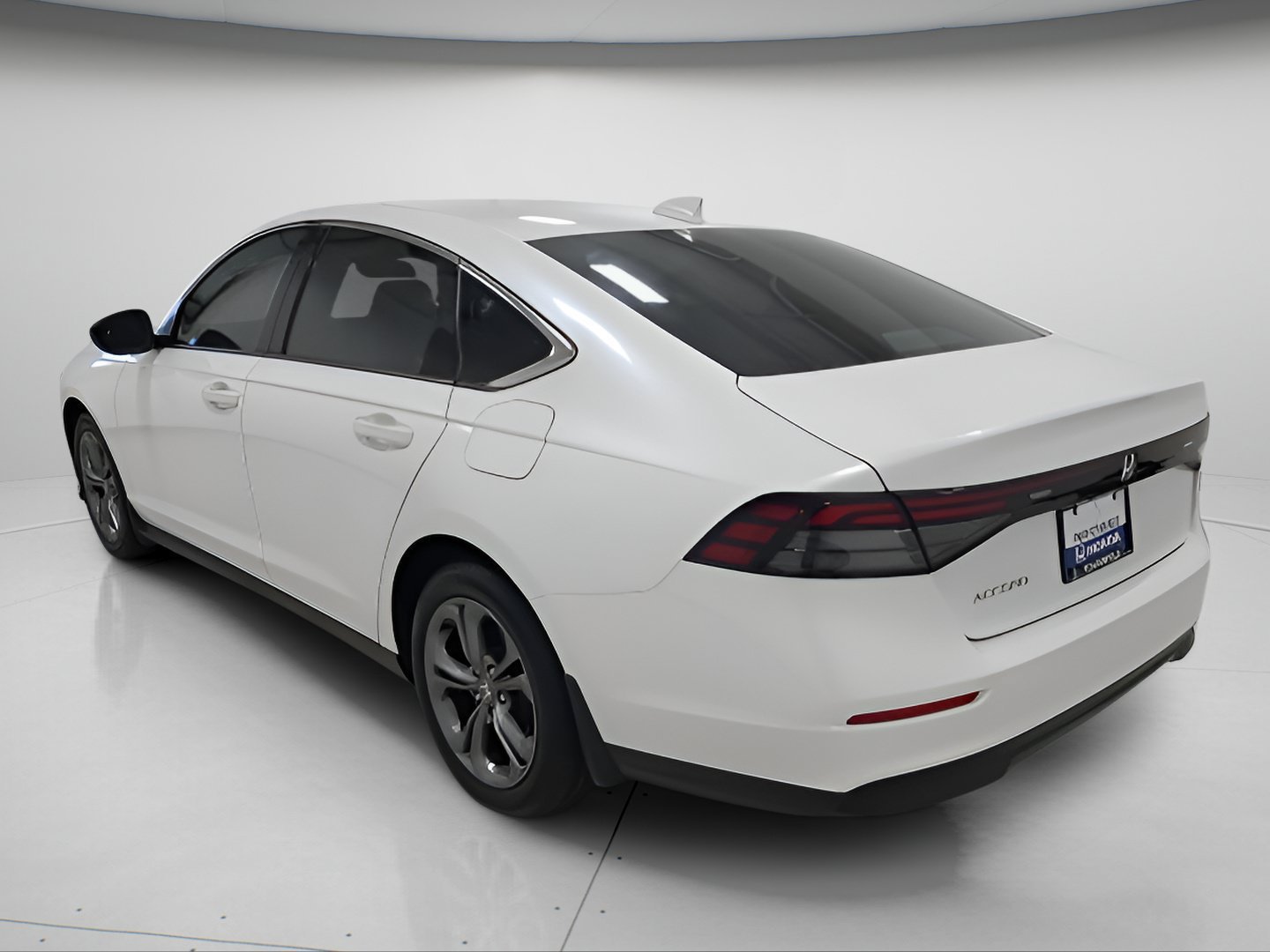 Certified Used 2024 Platinum White Pearl Honda 1.5T EX image 41