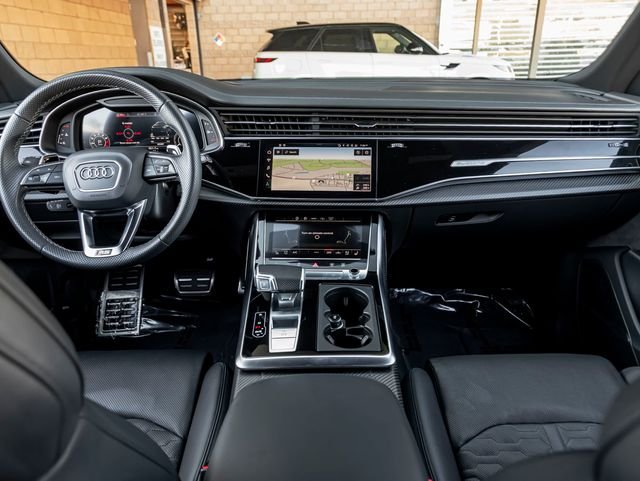 Used 2022 Daytona Gray Pearl Effect Audi 4.0T image 22