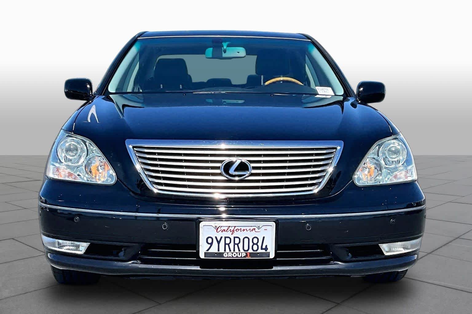 Pre-Owned 2004 Lexus LS 430