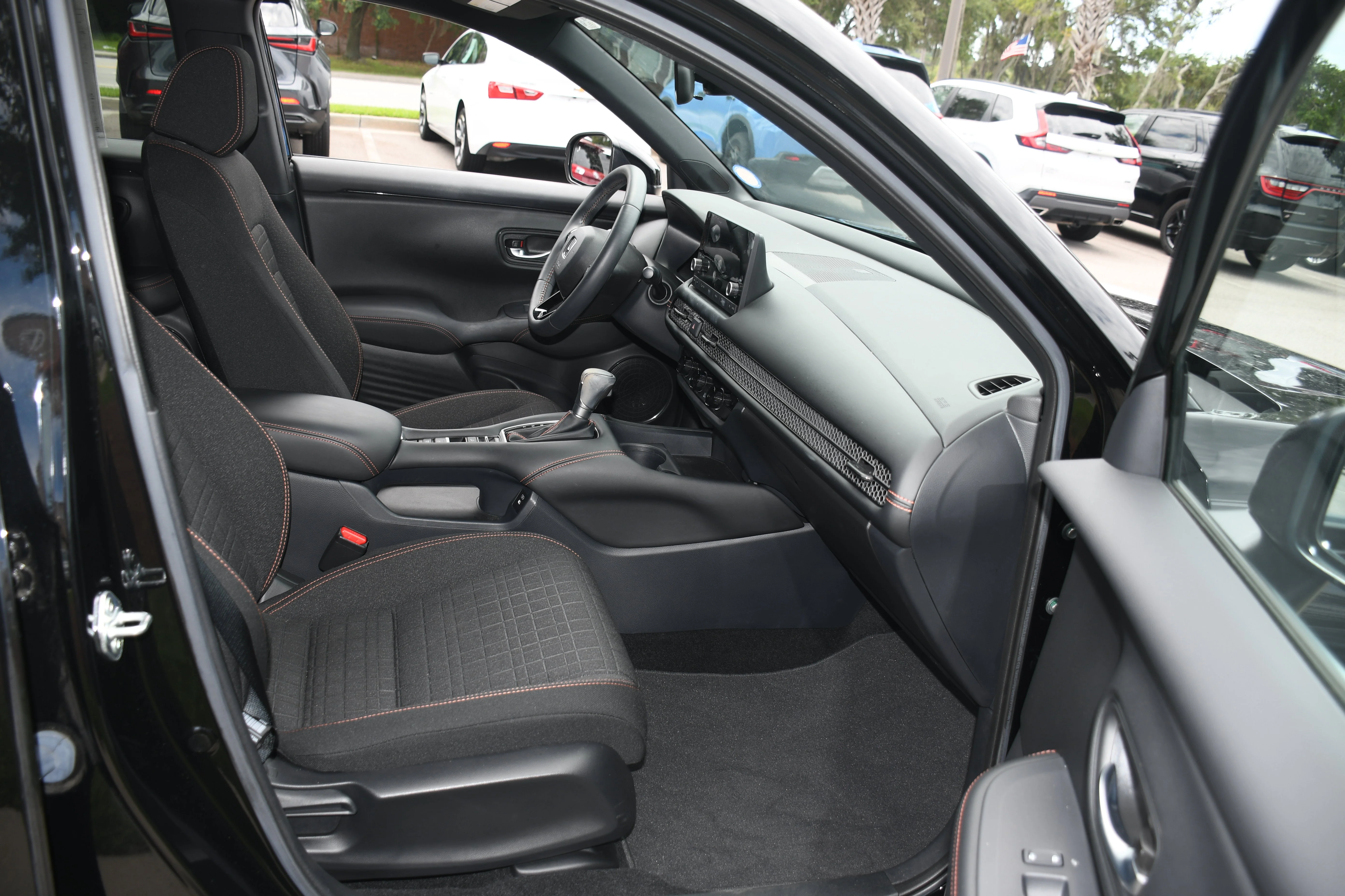 2025 Honda HR-V Sport - Photo 20