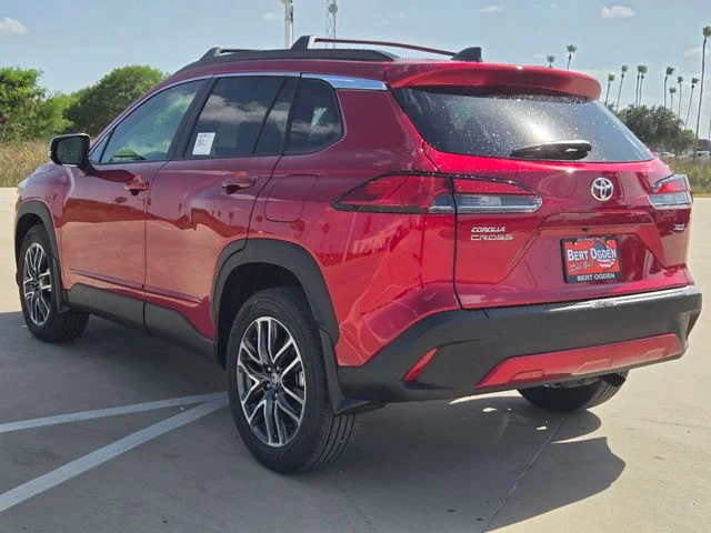 New 2026 Soul Red Crystal Toyota XLE image 4