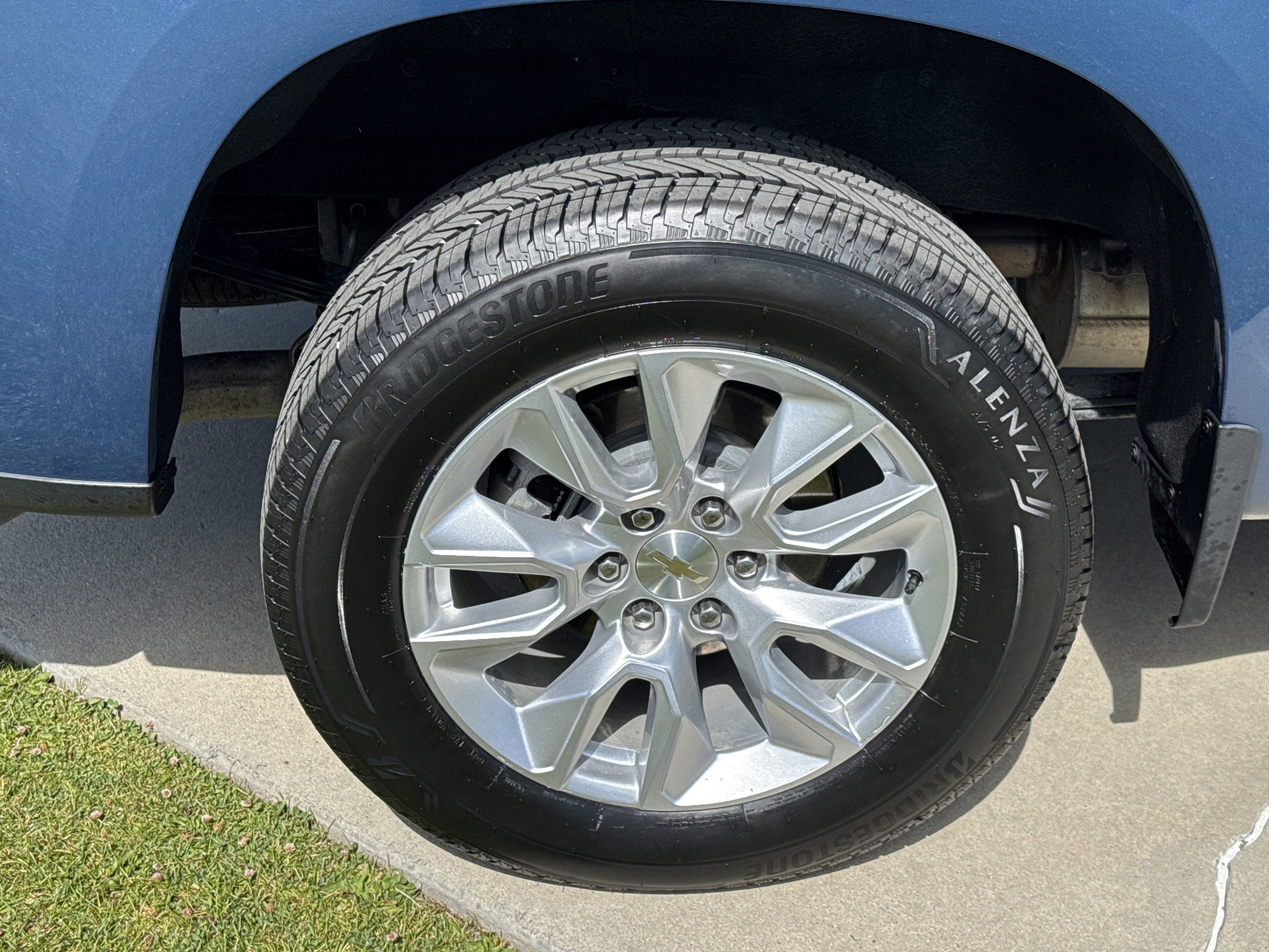 Used 2024 Lakeshore Blue Metallic Chevrolet Custom image 15